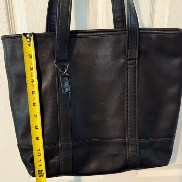 Vintage Coach Black Leather Tote Bag - Picture 9 of 9